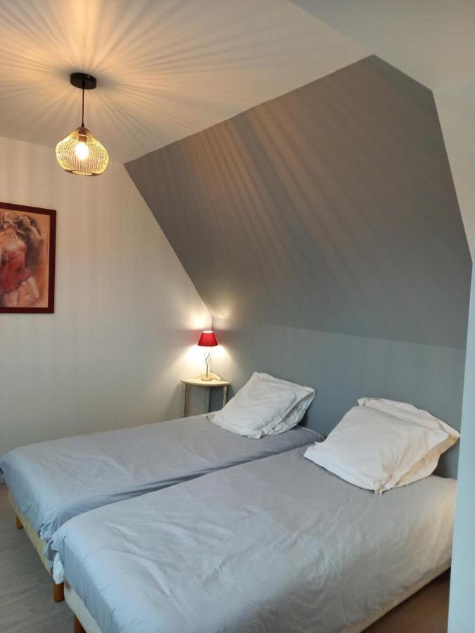 La Maison Aux Pivoines Theuville-aux-Maillots Экстерьер фото